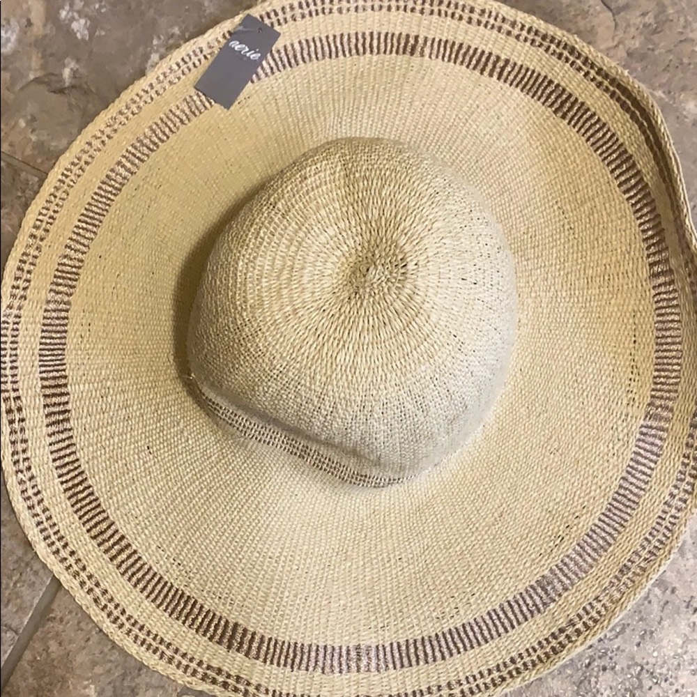 Sunhat new never been worn